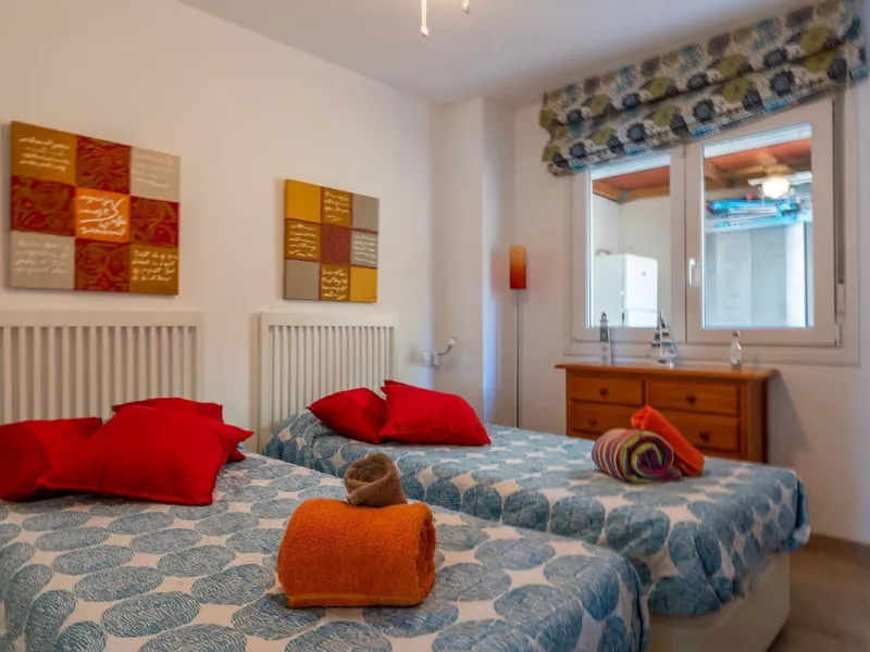 2 bedroom apartment with tourist license