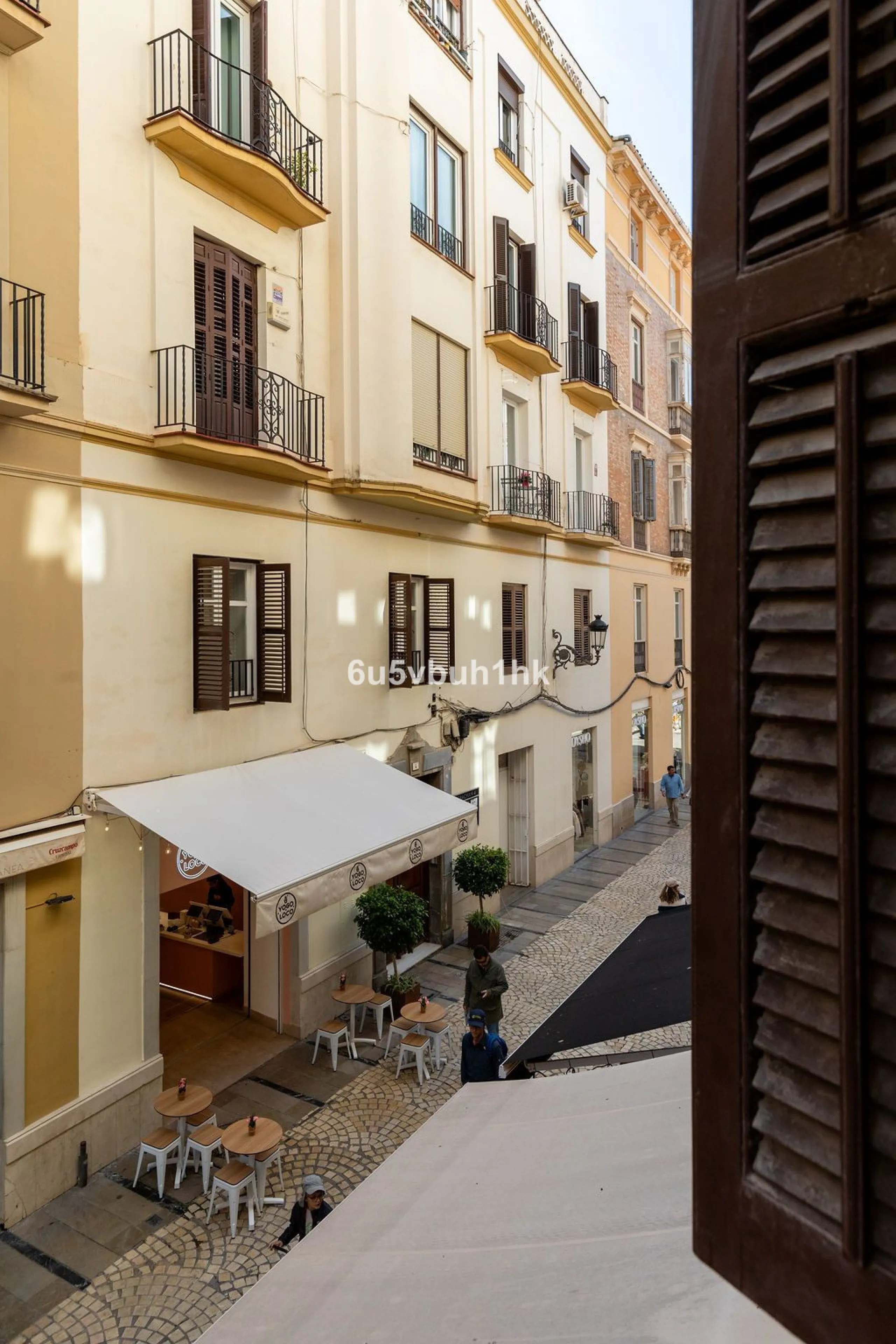 Apartment - Ground Floor Apartment в продаже в Málaga, Málaga. В доме 3 спален и 3 ванных комнат. Площадь дома 211 м²