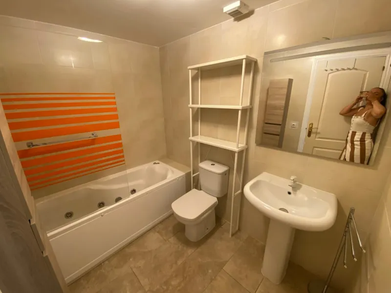 2 bedroom apartment with tourist license
