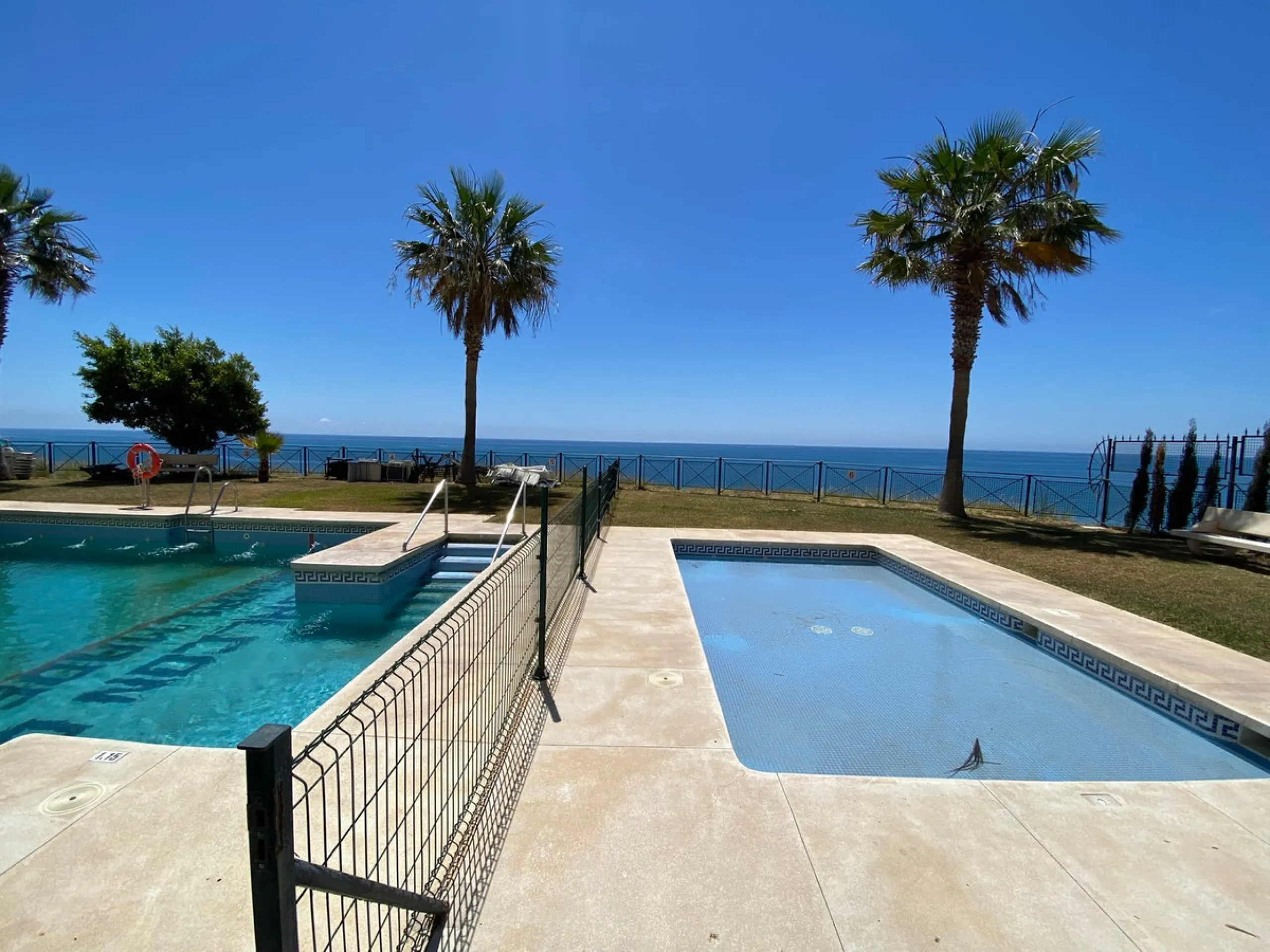 2 bedroom apartment with tourist license