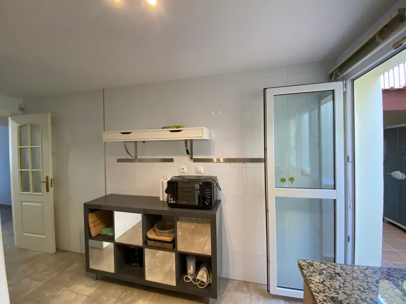 2 bedroom apartment with tourist license