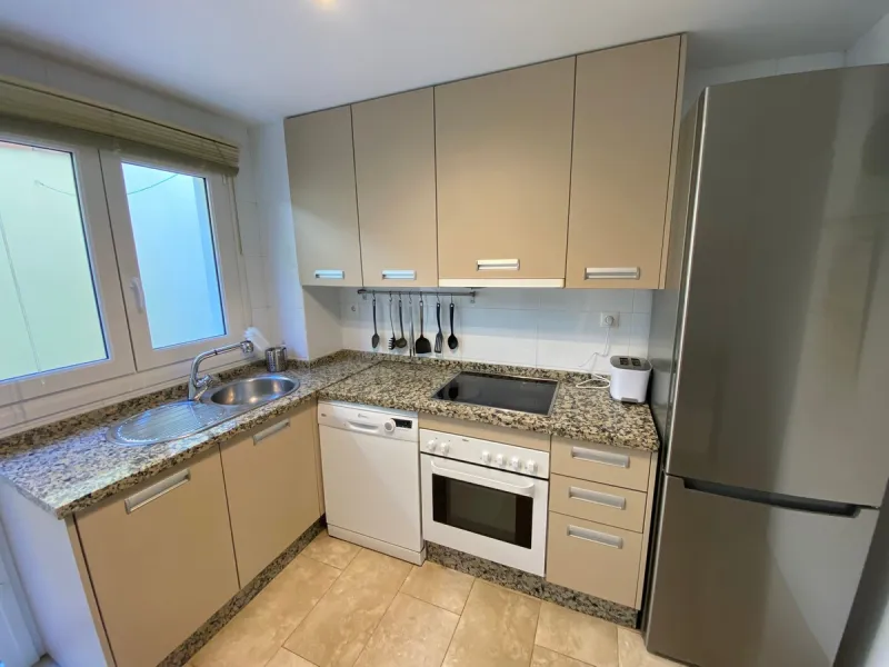 2 bedroom apartment with tourist license