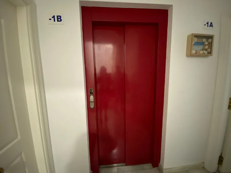 2 bedroom apartment with tourist license