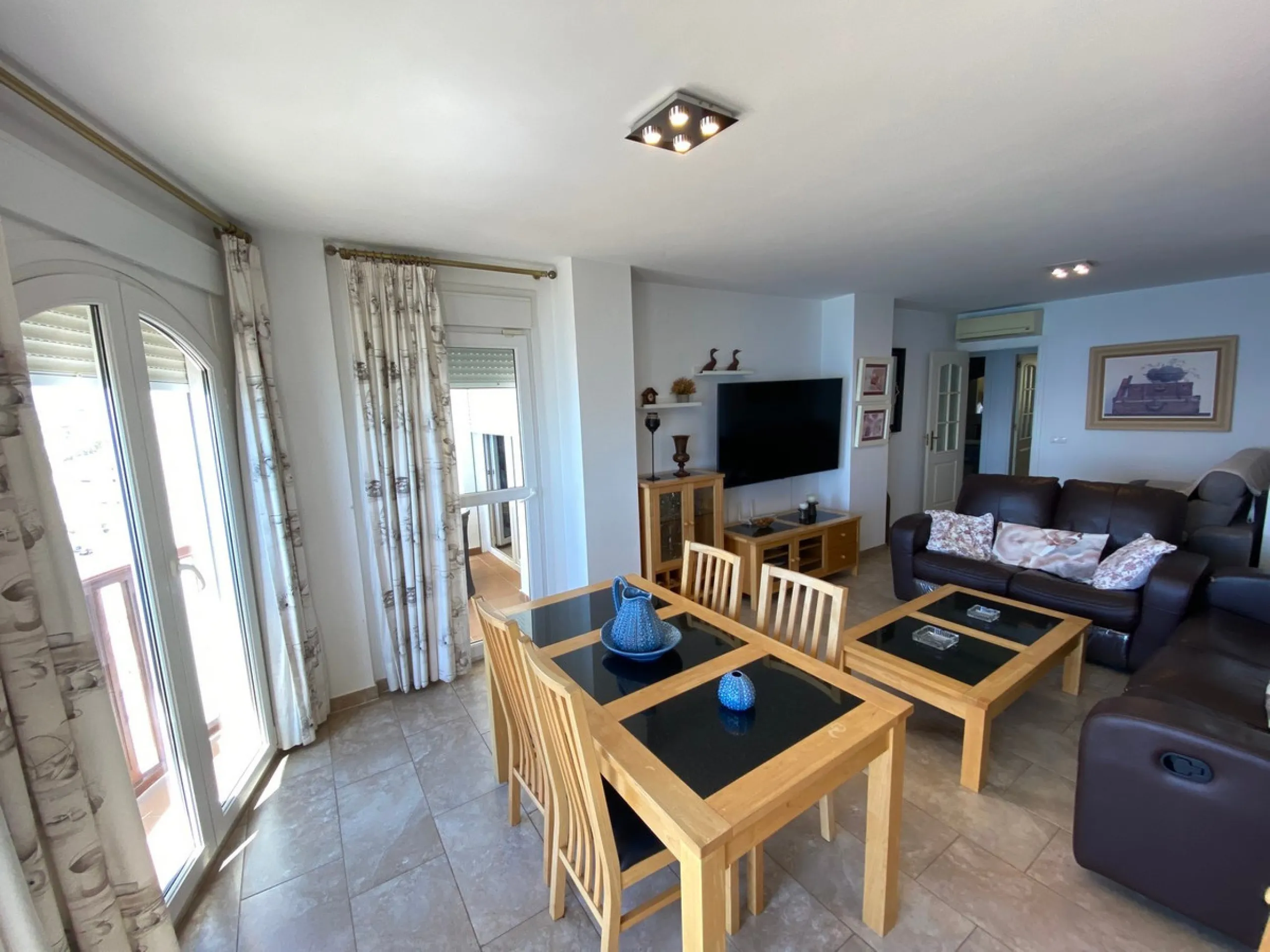 2 bedroom apartment with tourist license