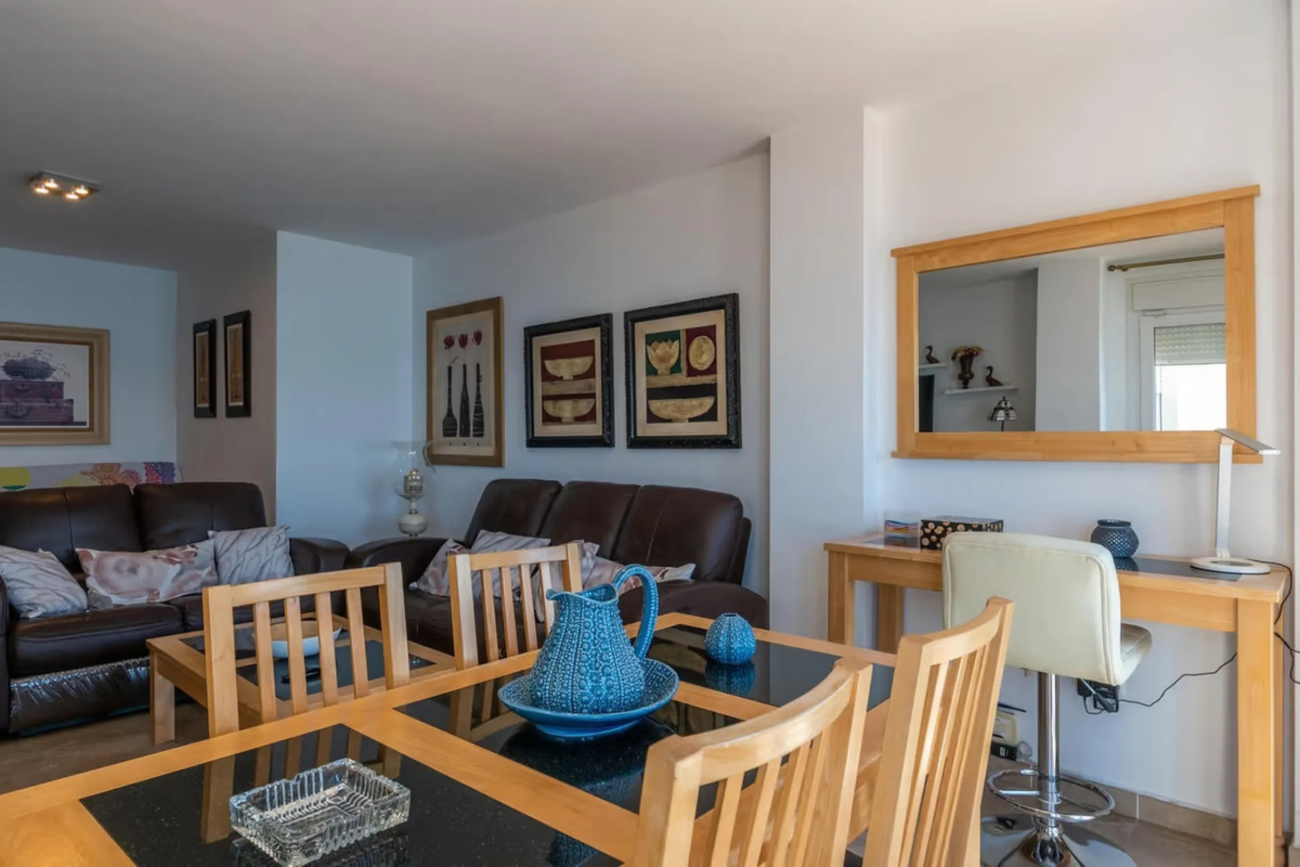 2 bedroom apartment with tourist license