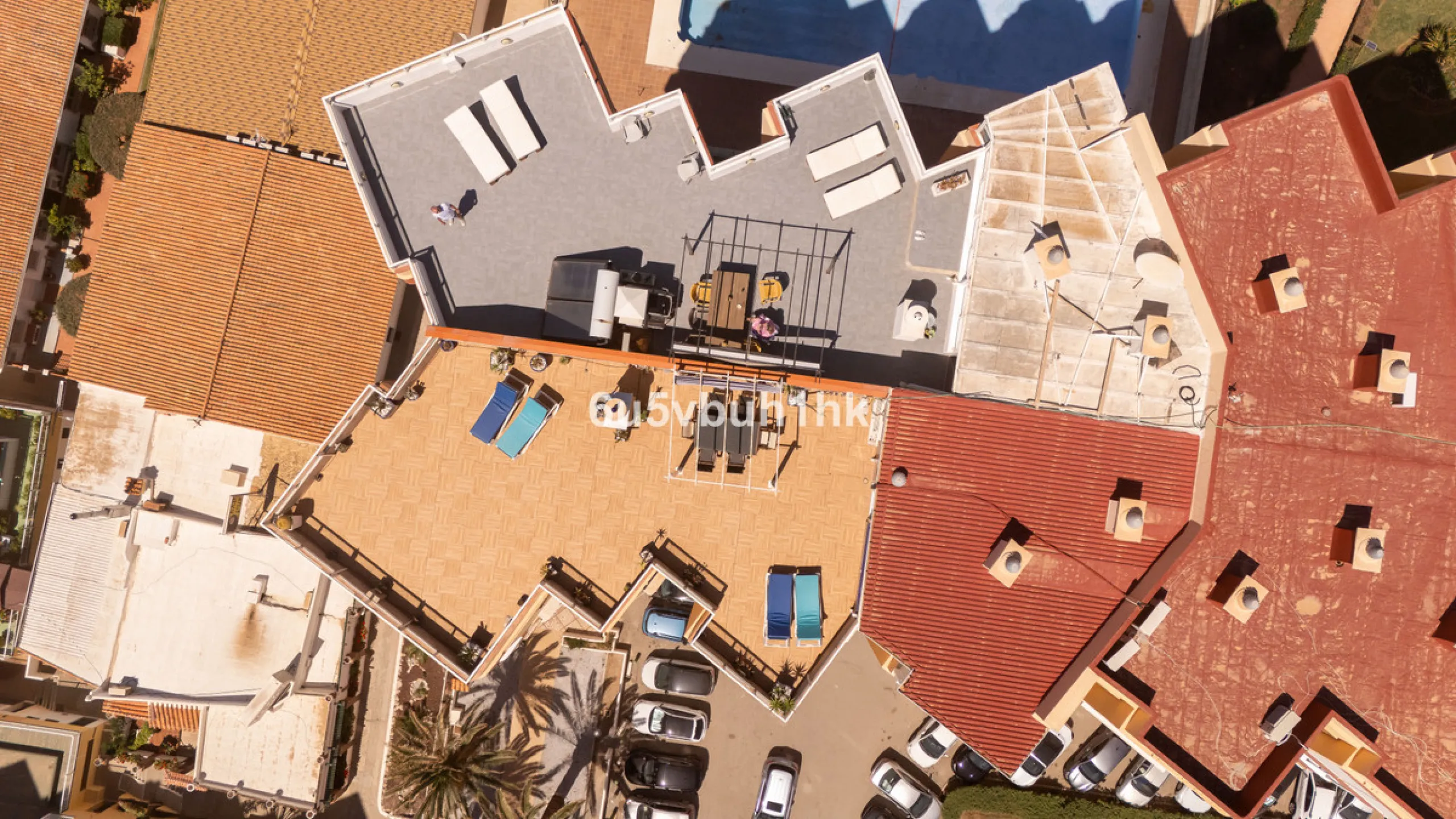 Apartment - Penthouse в продаже в Torrox, Málaga. В доме 3 спален и 2 ванных комнат. Площадь дома 137 м²