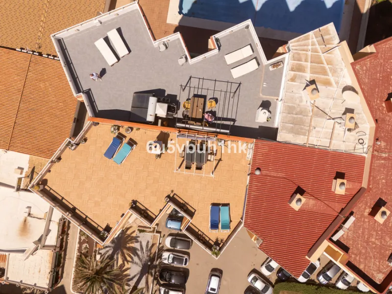 Apartment - Penthouse в продаже в Torrox, Málaga. В доме 3 спален и 2 ванных комнат. Площадь дома 137 м²