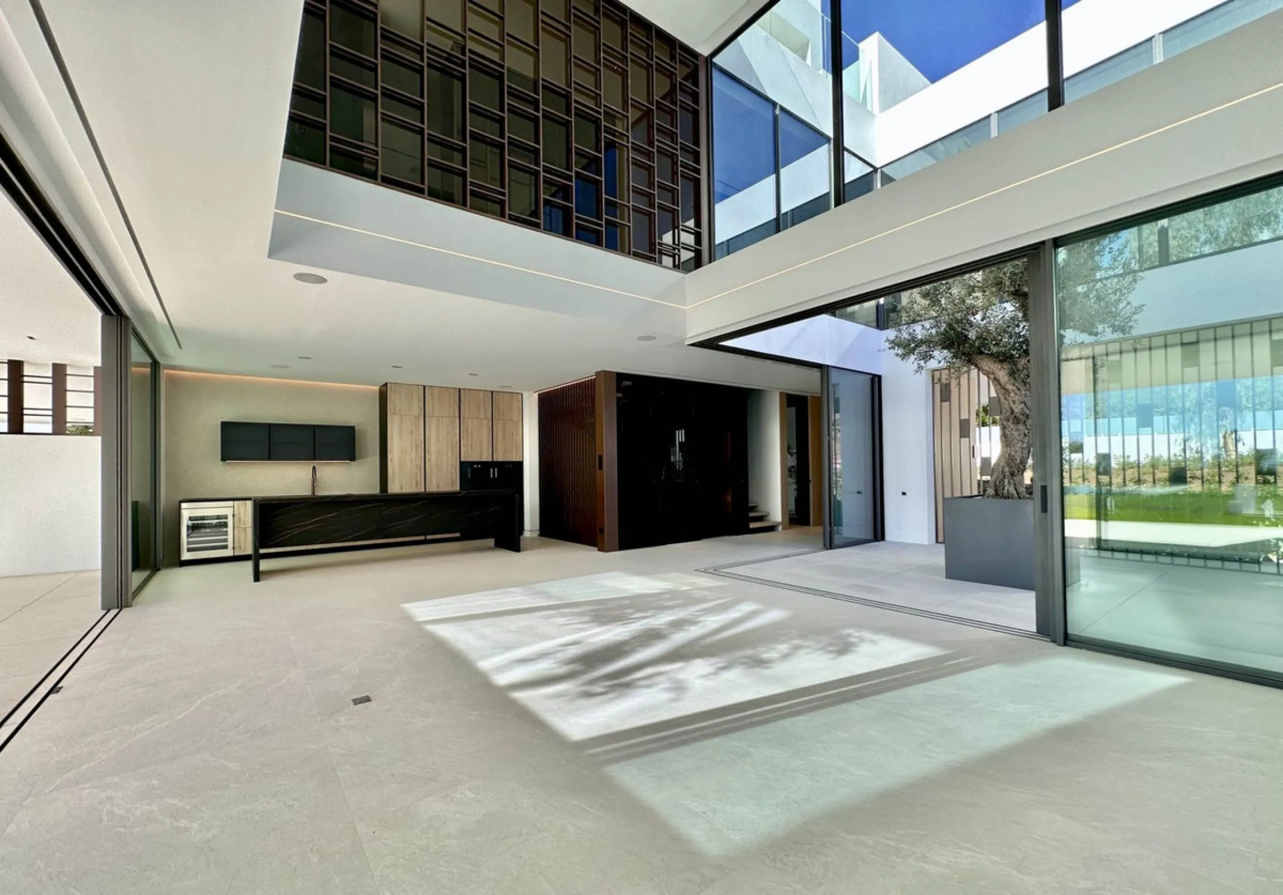 Brand new Villa located in a heart of Nueva Andalucia, Marbella.