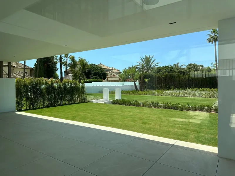 Brand new Villa located in a heart of Nueva Andalucia, Marbella.