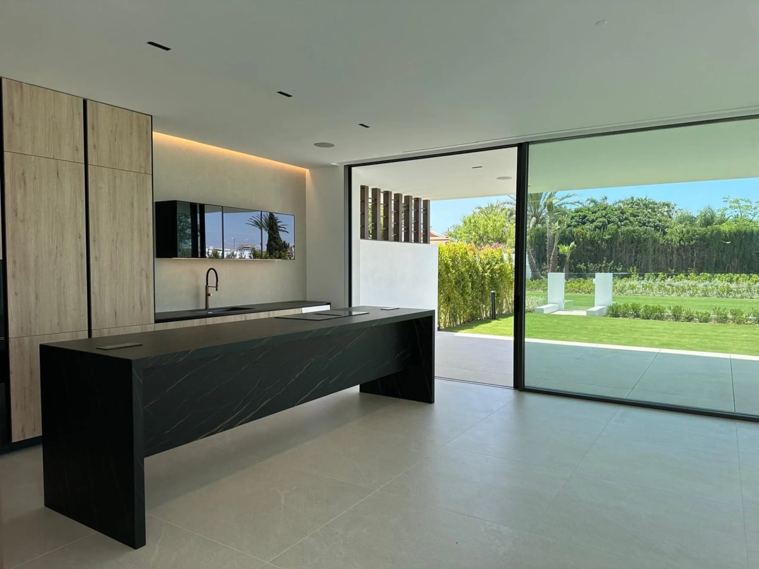 Brand new Villa located in a heart of Nueva Andalucia, Marbella.