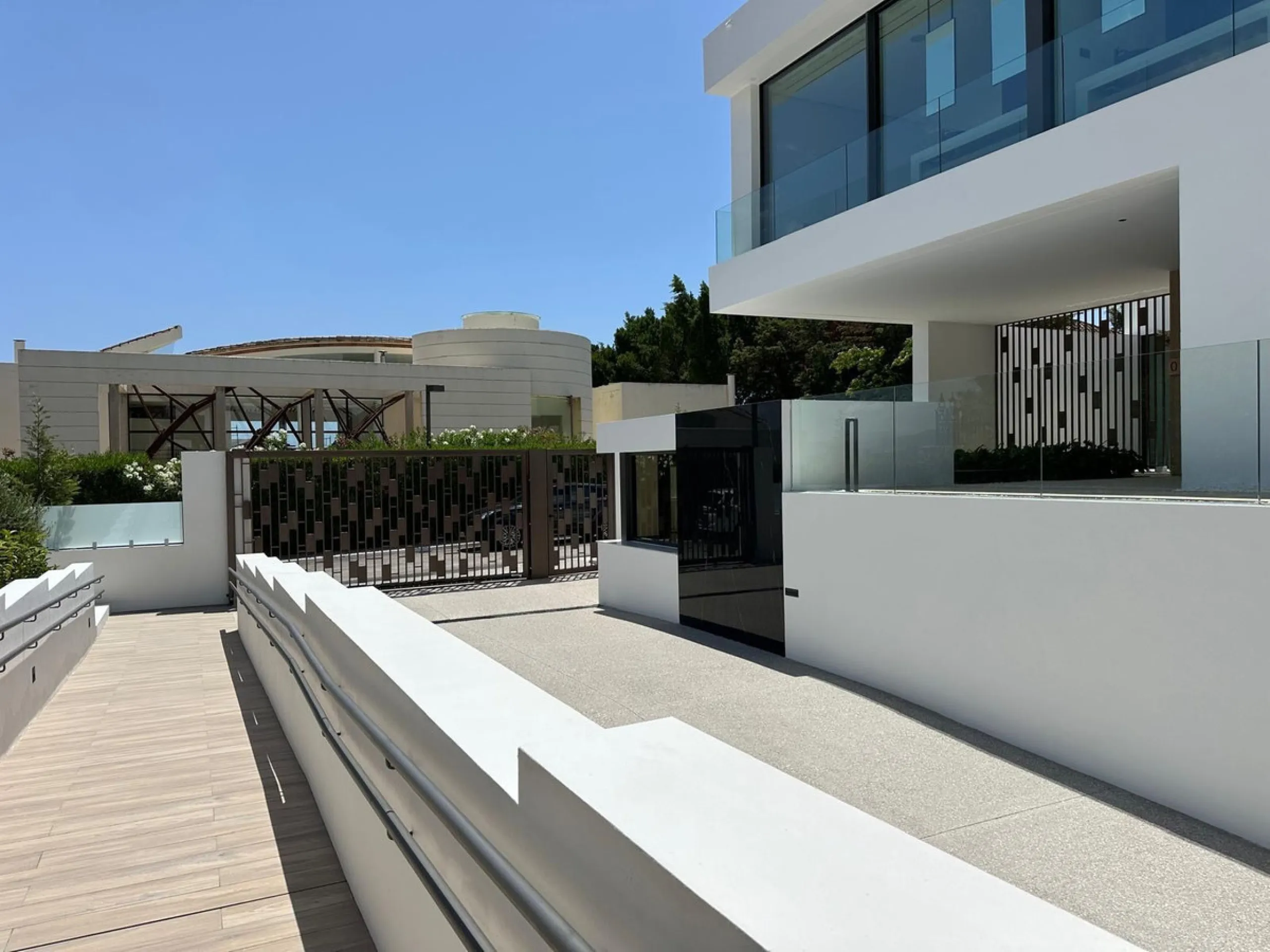 Brand new Villa located in a heart of Nueva Andalucia, Marbella.