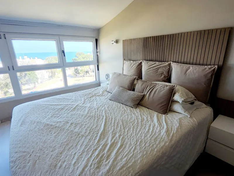 FULLY REFORMED DUPLEX APARTMENT. 2 BED 1 BATH..AMAZING VIEWS OF SEA & LA CALA COASTLINE. TORRENUEVA. TOURIST LICENCE IN PLACE.