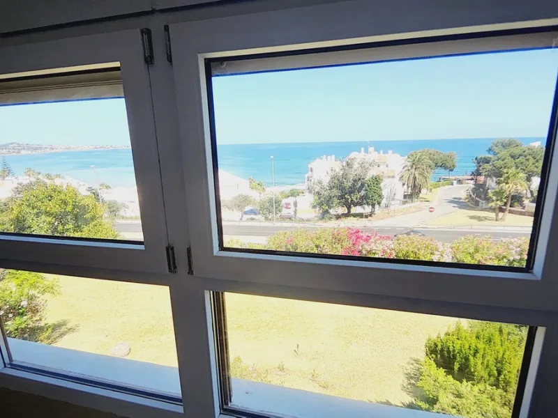 FULLY REFORMED DUPLEX APARTMENT. 2 BED 1 BATH..AMAZING VIEWS OF SEA & LA CALA COASTLINE. TORRENUEVA. TOURIST LICENCE IN PLACE.