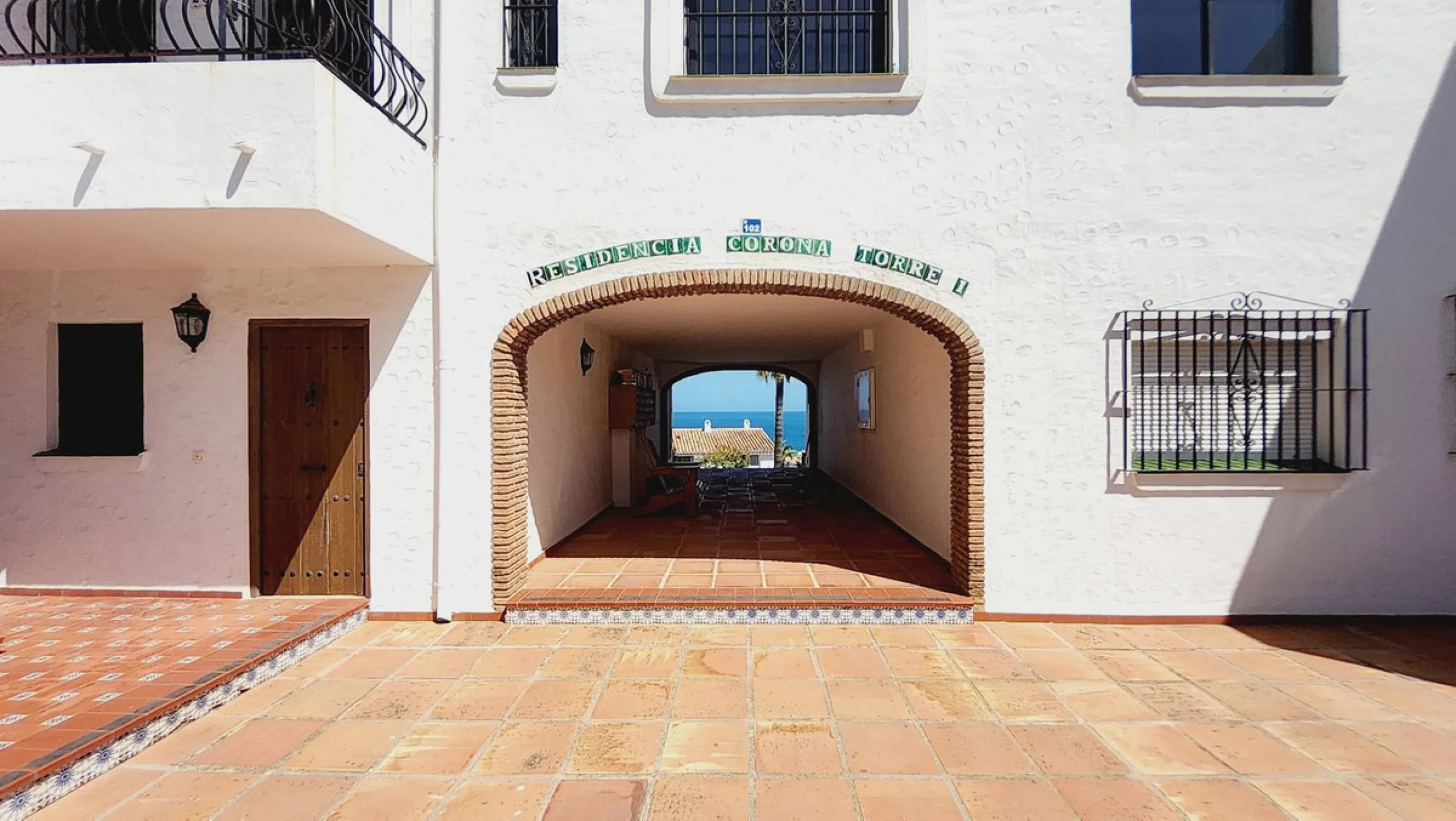 FULLY REFORMED DUPLEX APARTMENT. 2 BED 1 BATH..AMAZING VIEWS OF SEA & LA CALA COASTLINE. TORRENUEVA. TOURIST LICENCE IN PLACE.