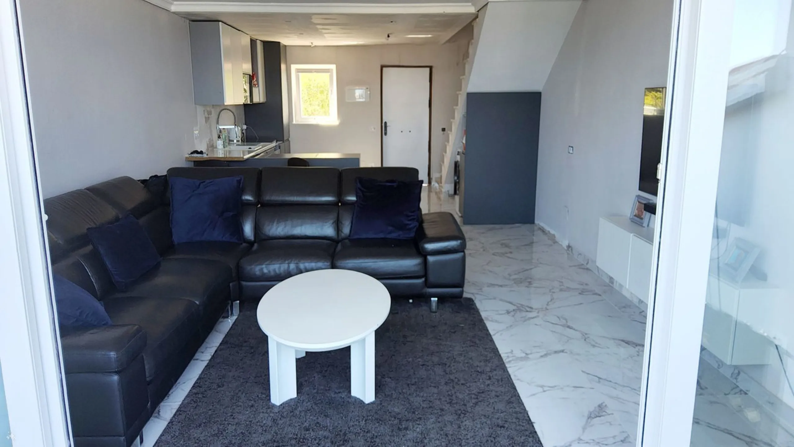 FULLY REFORMED DUPLEX APARTMENT. 2 BED 1 BATH..AMAZING VIEWS OF SEA & LA CALA COASTLINE. TORRENUEVA. TOURIST LICENCE IN PLACE.
