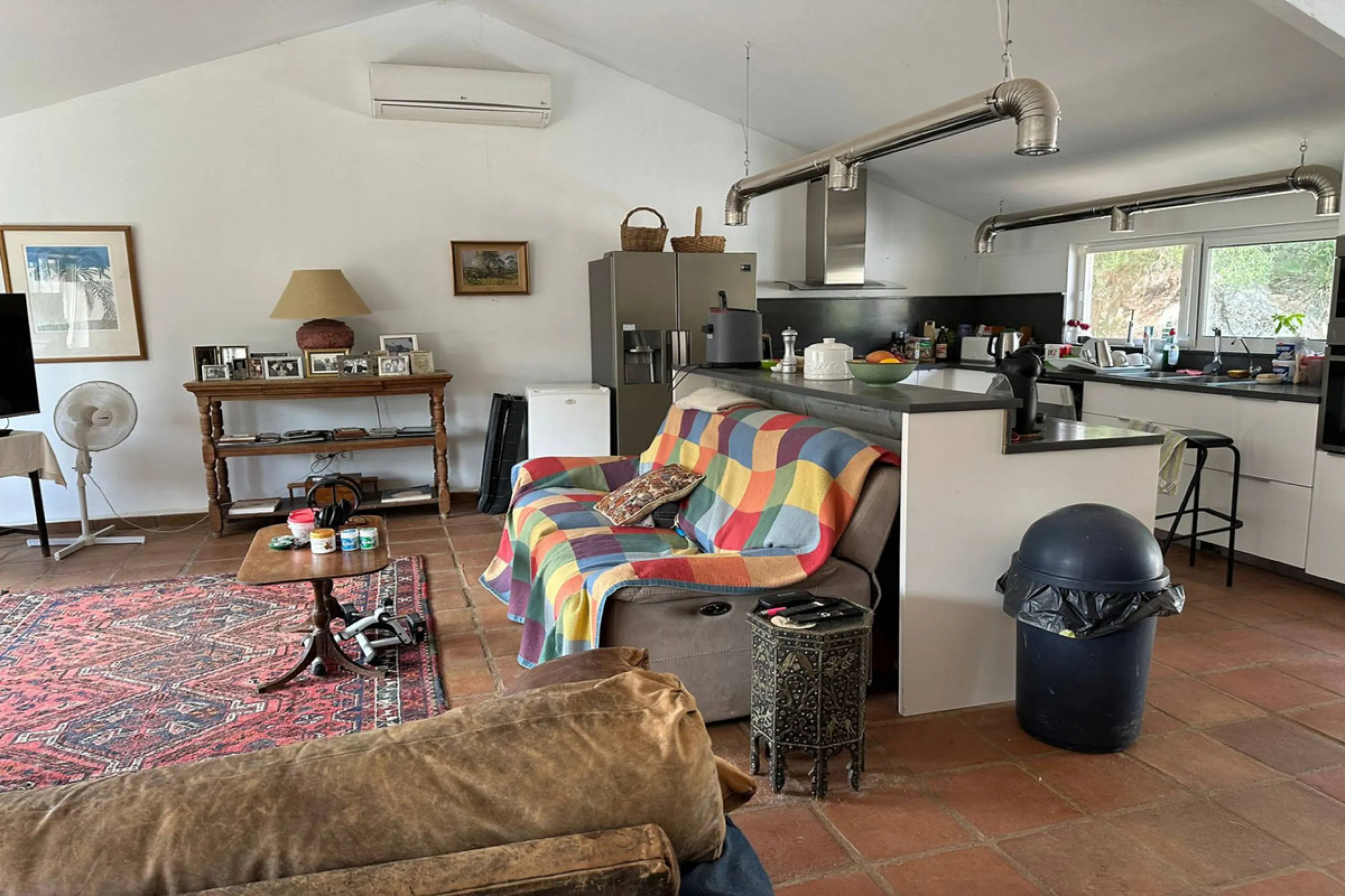 For sale Gaucin - luxury meets tradition in the heart of Southern Spain!   All 100% paperwork in order . Property has DAFO Nestled amidst the captivating landscapes near the picturesque white village of Gaucin, this exquisite Country Estate effortlessly c