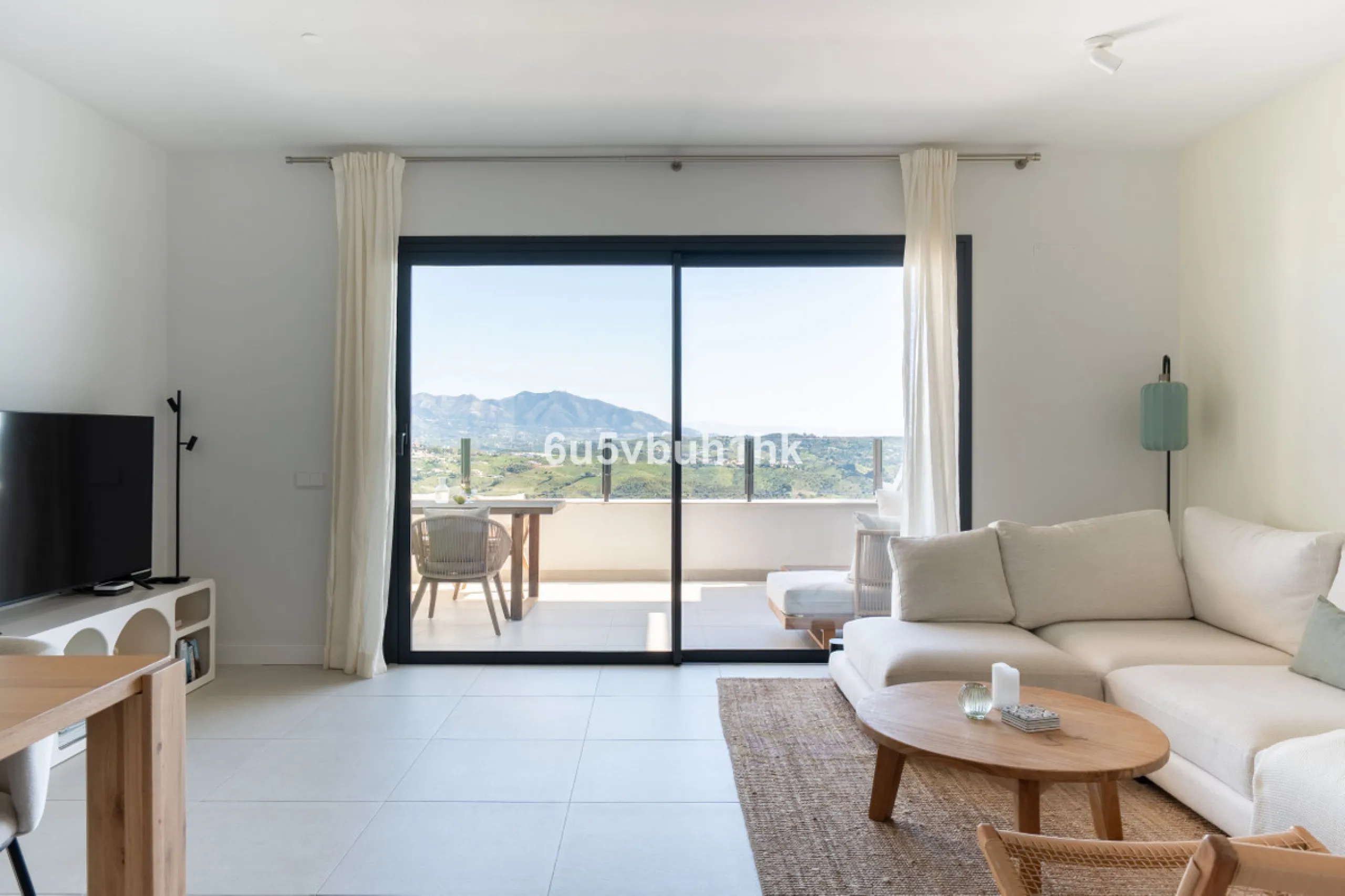 Nestled in the exclusive La Cala Nova Golf community, this brand-new, fully furnished two-bedroom, two-bathroom apartment offers breathtaking golf and mountain views. The spacious layout features a large open terrace and a sleek open kitchen, perfect for 