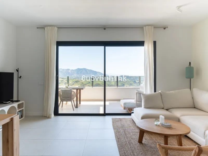 Nestled in the exclusive La Cala Nova Golf community, this brand-new, fully furnished two-bedroom, two-bathroom apartment offers breathtaking golf and mountain views. The spacious layout features a large open terrace and a sleek open kitchen, perfect for 