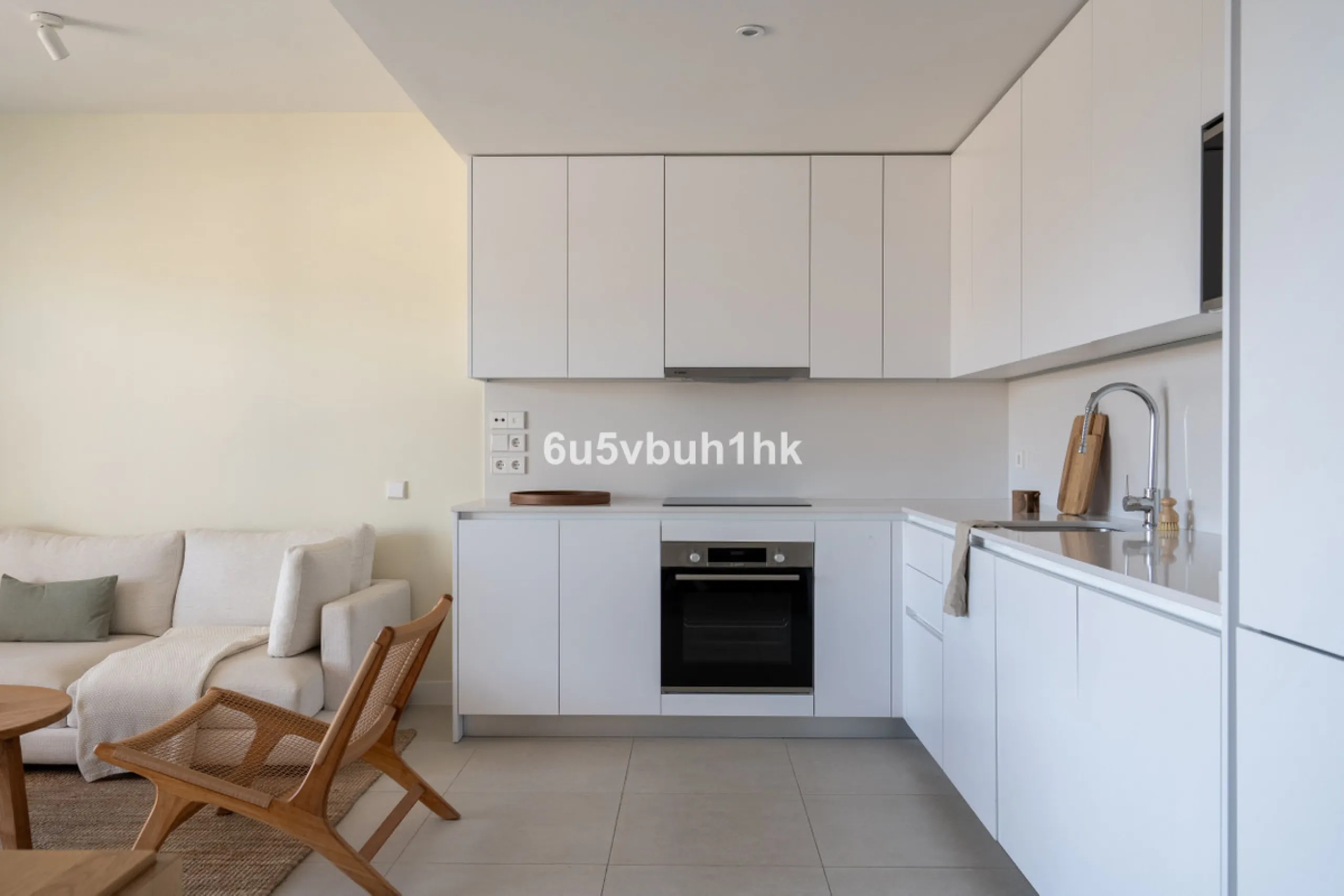 Nestled in the exclusive La Cala Nova Golf community, this brand-new, fully furnished two-bedroom, two-bathroom apartment offers breathtaking golf and mountain views. The spacious layout features a large open terrace and a sleek open kitchen, perfect for 