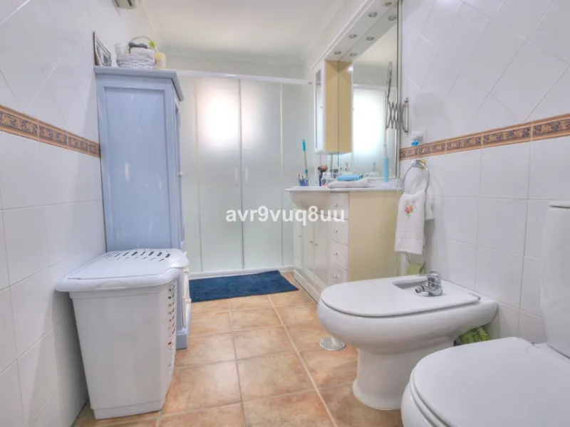 Commercial Premises, Las Lagunas, Costa del Sol.