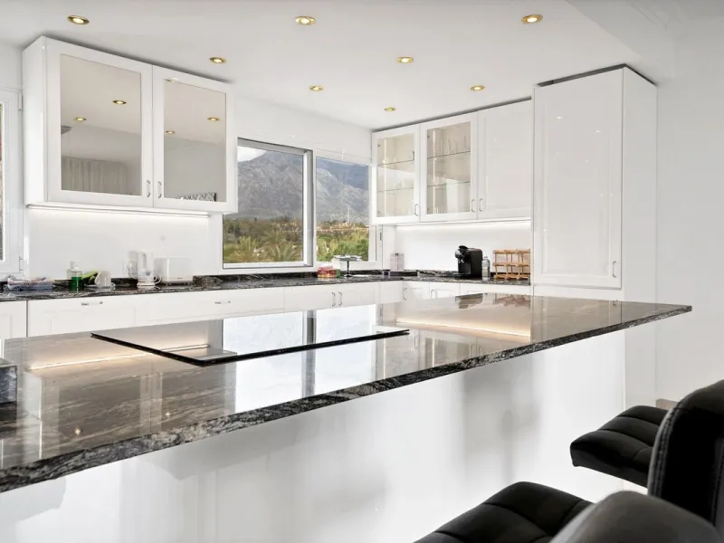 This luxurious penthouse, located on Marbella's prestigious Golden Mile in the Coral Beach complex, epitomizes beachfront living. The property features three spacious bedrooms and two elegant bathrooms, providing ample comfort and privacy. The highlight i