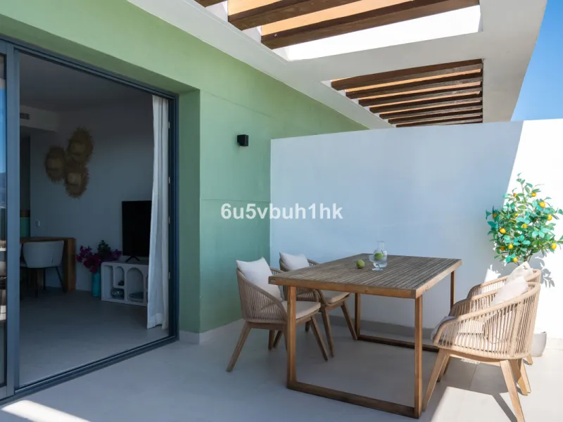 Nestled in the exclusive La Cala Nova Golf community, this brand-new, fully furnished two-bedroom, two-bathroom apartment offers breathtaking golf and mountain views. The spacious layout features a large open terrace and a sleek open kitchen, perfect for 