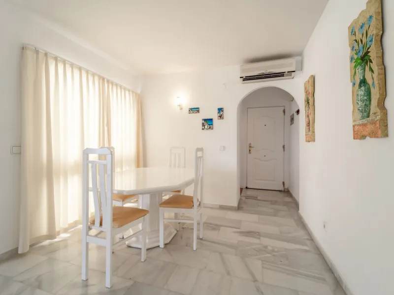 Stunning Penthouse in Calahonda with Unmatched Views