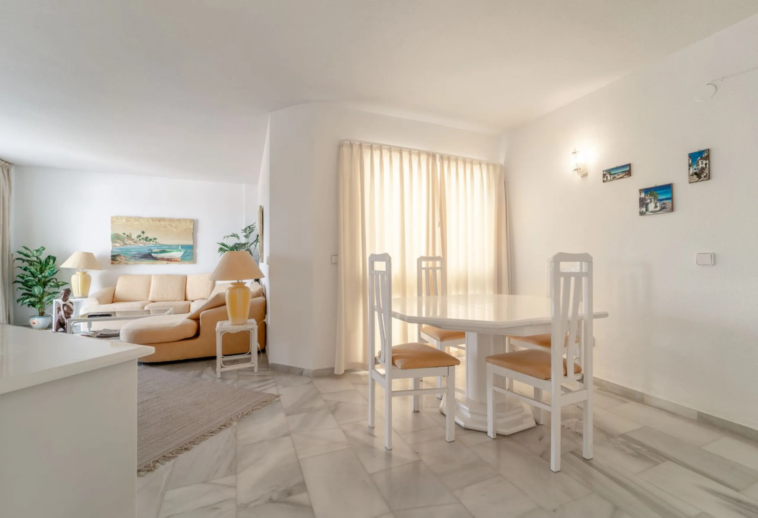 Stunning Penthouse in Calahonda with Unmatched Views