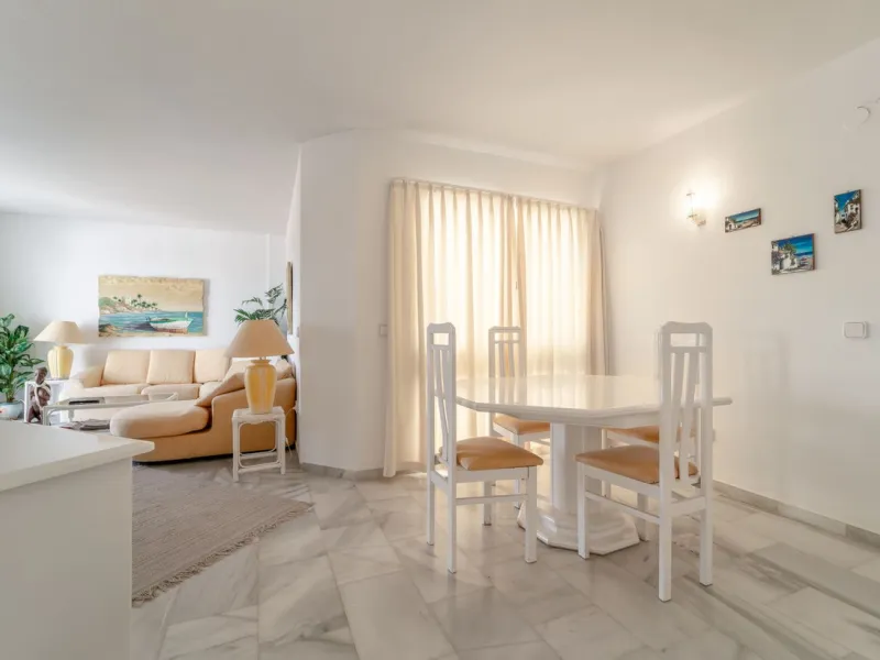 Stunning Penthouse in Calahonda with Unmatched Views