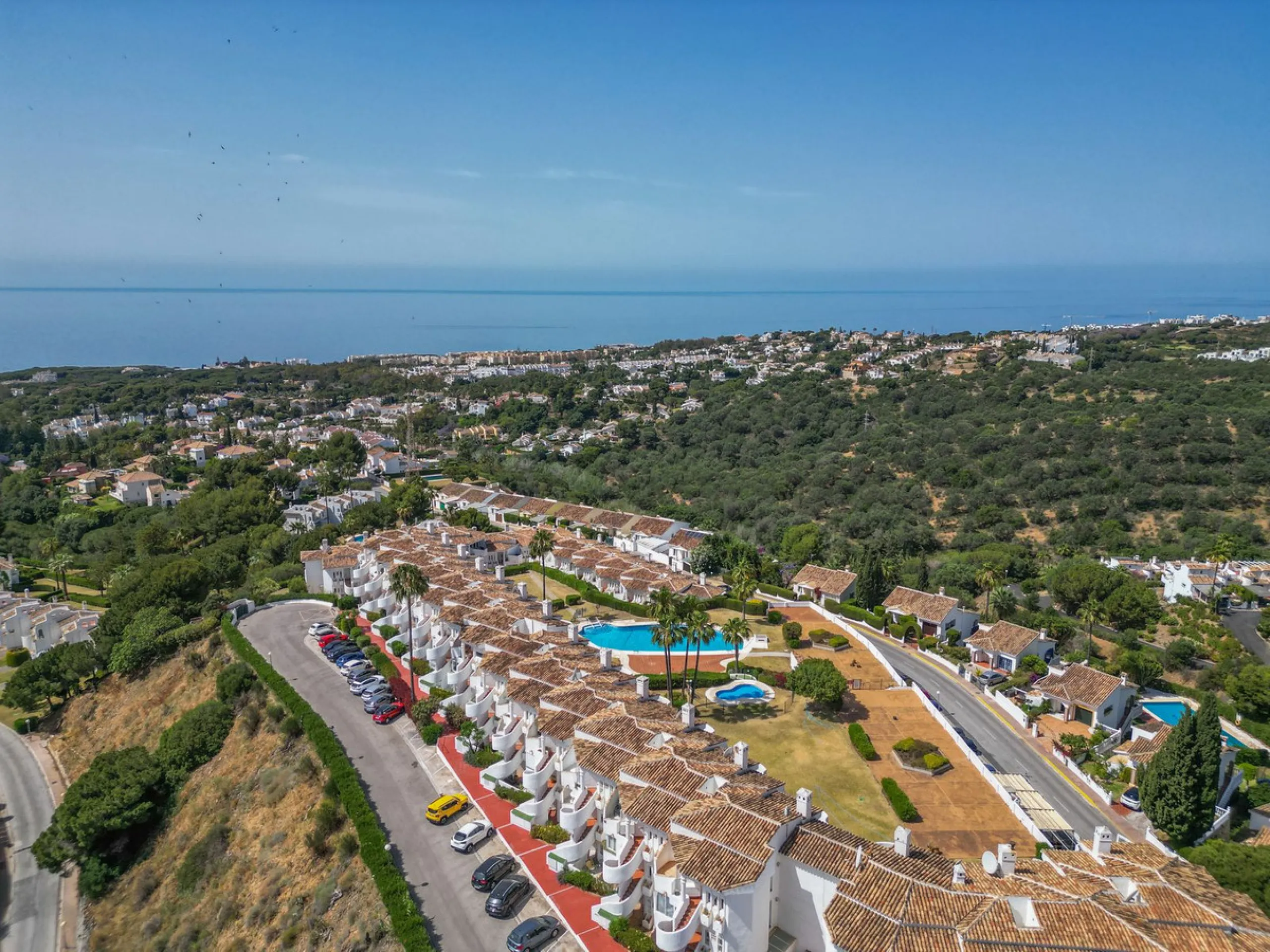 Stunning Penthouse in Calahonda with Unmatched Views