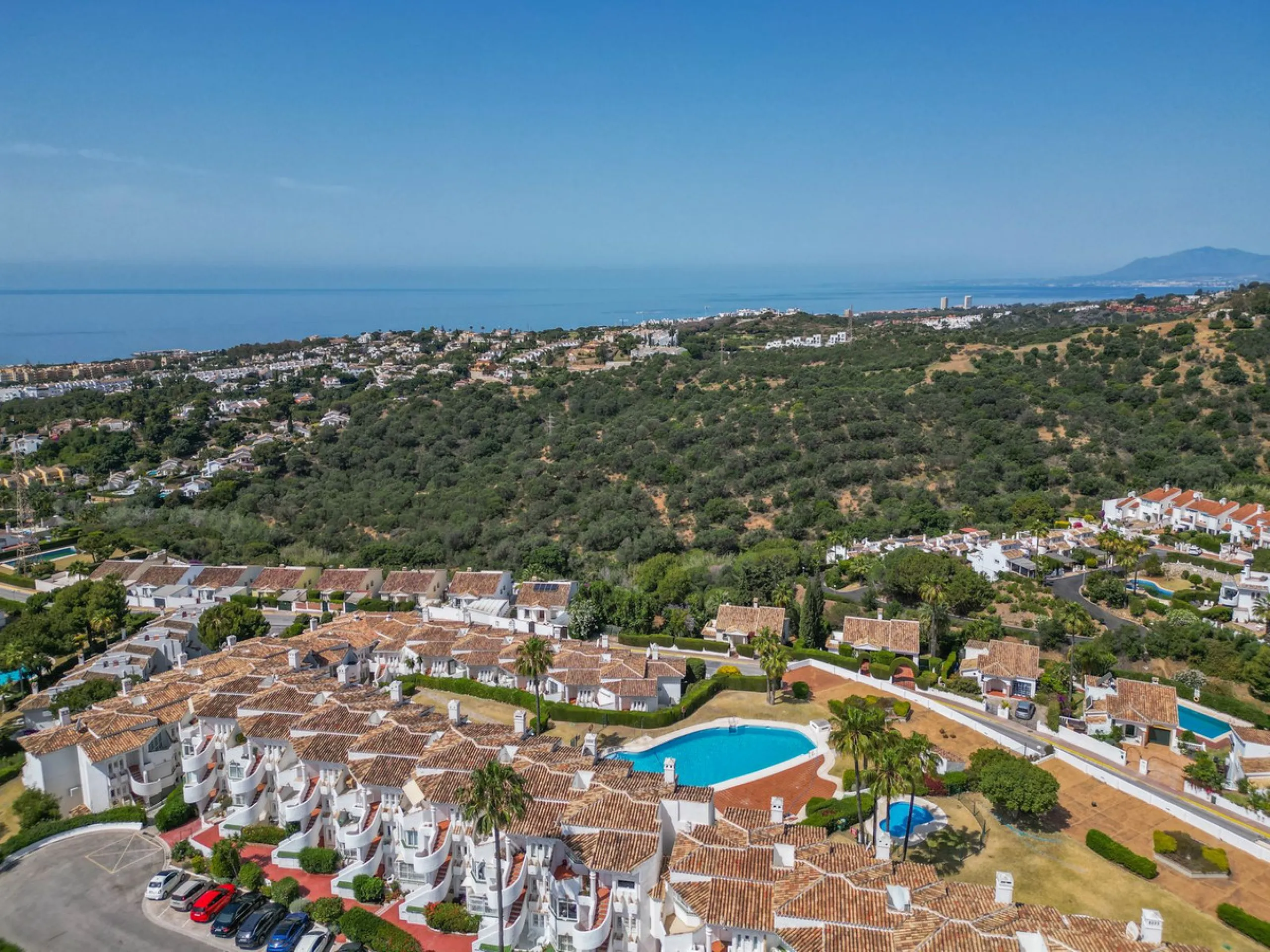 Stunning Penthouse in Calahonda with Unmatched Views