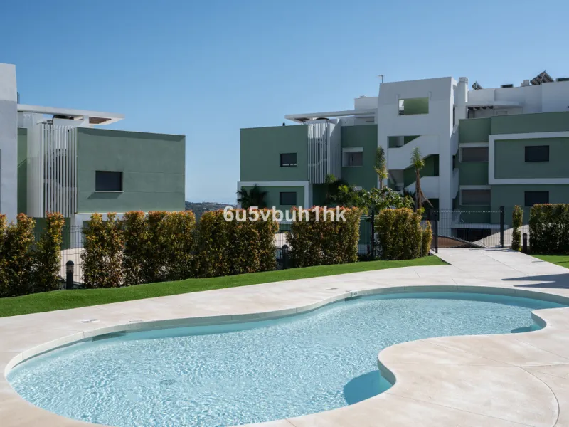 Nestled in the exclusive La Cala Nova Golf community, this brand-new, fully furnished two-bedroom, two-bathroom apartment offers breathtaking golf and mountain views. The spacious layout features a large open terrace and a sleek open kitchen, perfect for 