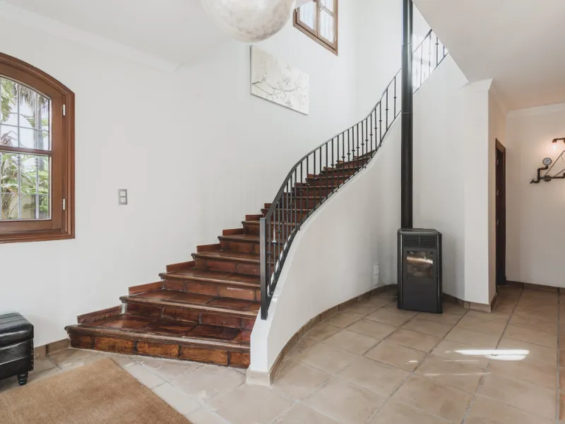 EXCEPTIONAL OPPORTUNITY – Luxurious Country Villa with Sea Views, 7 En-Suite Bedrooms, Gym, Sauna & Remarkable Sustainability Features Just Minutes from Estepona