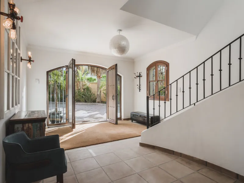 EXCEPTIONAL OPPORTUNITY – Luxurious Country Villa with Sea Views, 7 En-Suite Bedrooms, Gym, Sauna & Remarkable Sustainability Features Just Minutes from Estepona