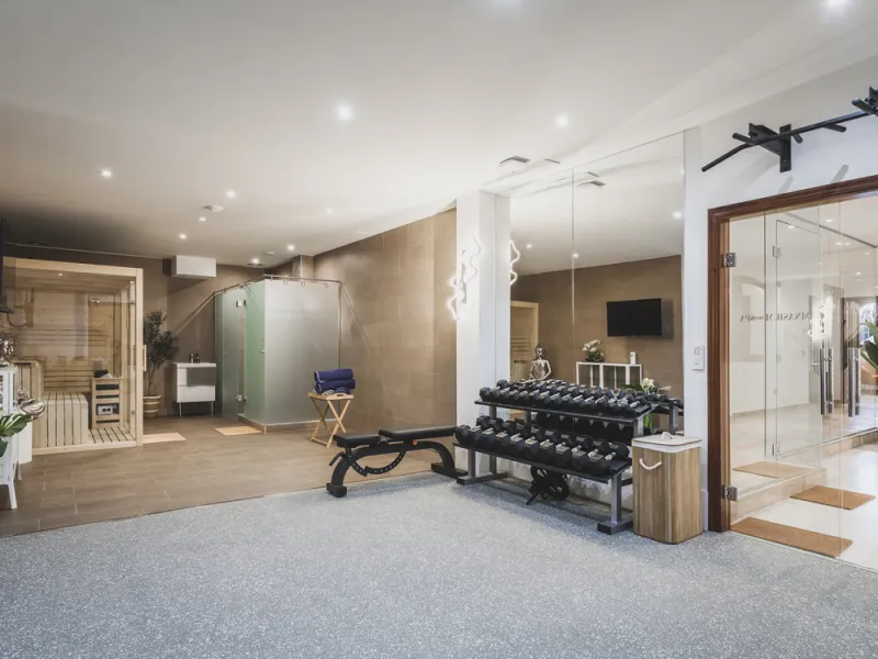 EXCEPTIONAL OPPORTUNITY – Luxurious Country Villa with Sea Views, 7 En-Suite Bedrooms, Gym, Sauna & Remarkable Sustainability Features Just Minutes from Estepona