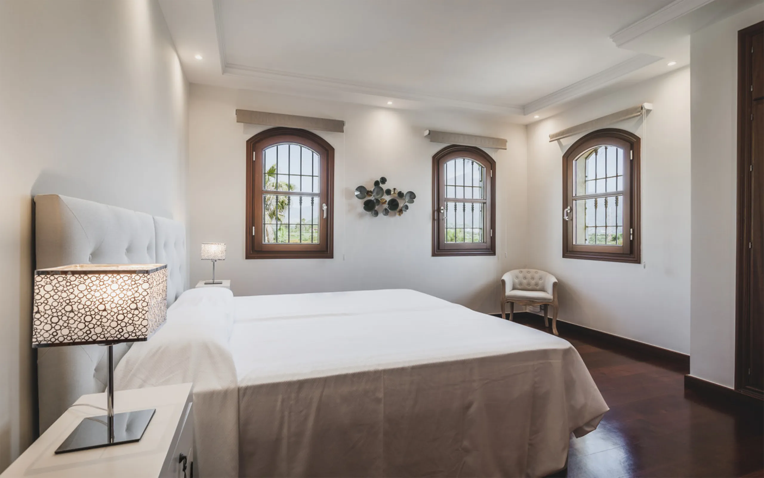 EXCEPTIONAL OPPORTUNITY – Luxurious Country Villa with Sea Views, 7 En-Suite Bedrooms, Gym, Sauna & Remarkable Sustainability Features Just Minutes from Estepona