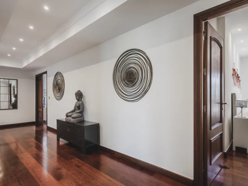 EXCEPTIONAL OPPORTUNITY – Luxurious Country Villa with Sea Views, 7 En-Suite Bedrooms, Gym, Sauna & Remarkable Sustainability Features Just Minutes from Estepona