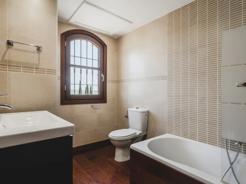 EXCEPTIONAL OPPORTUNITY – Luxurious Country Villa with Sea Views, 7 En-Suite Bedrooms, Gym, Sauna & Remarkable Sustainability Features Just Minutes from Estepona
