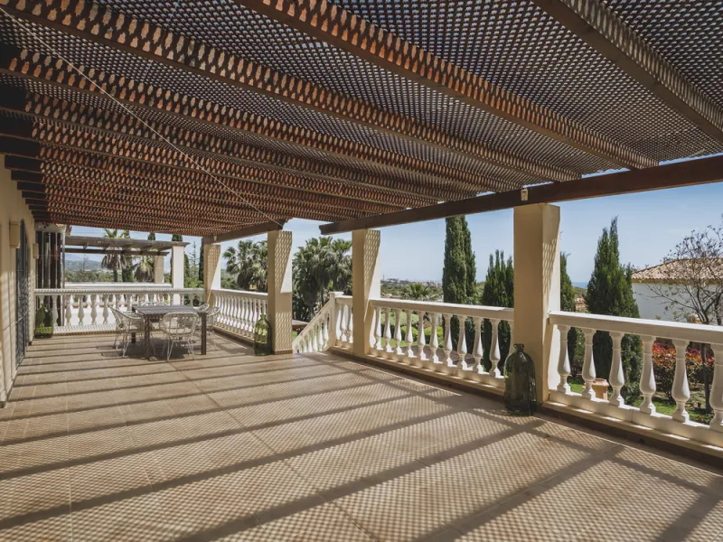 EXCEPTIONAL OPPORTUNITY – Luxurious Country Villa with Sea Views, 7 En-Suite Bedrooms, Gym, Sauna & Remarkable Sustainability Features Just Minutes from Estepona