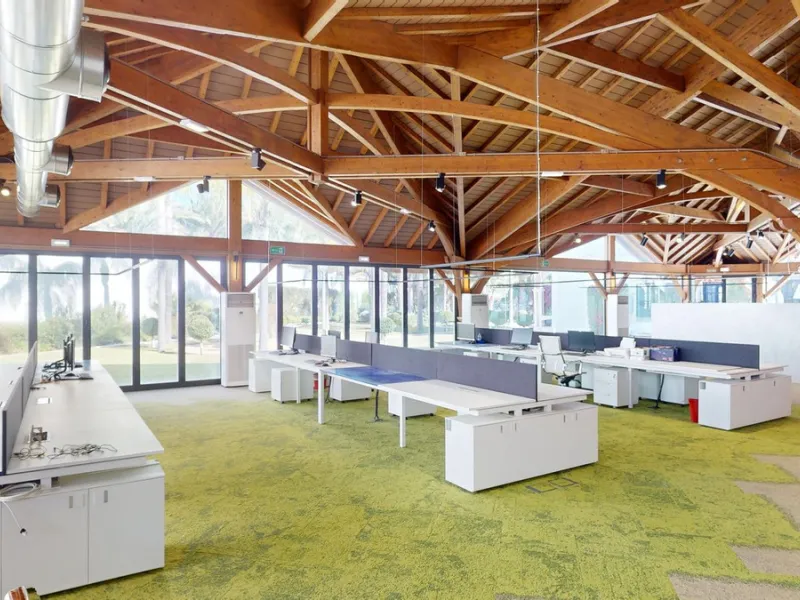 Commercial - Other в продаже в Torremolinos, Málaga. Площадь дома 520 м². Площадь участка 2250 м²