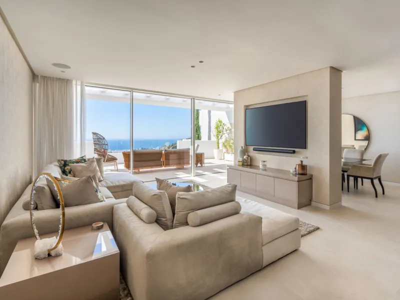 Apartment - Penthouse в продаже в Ojén, Málaga. В доме 3 спален и 3 ванных комнат. Площадь дома 275 м²