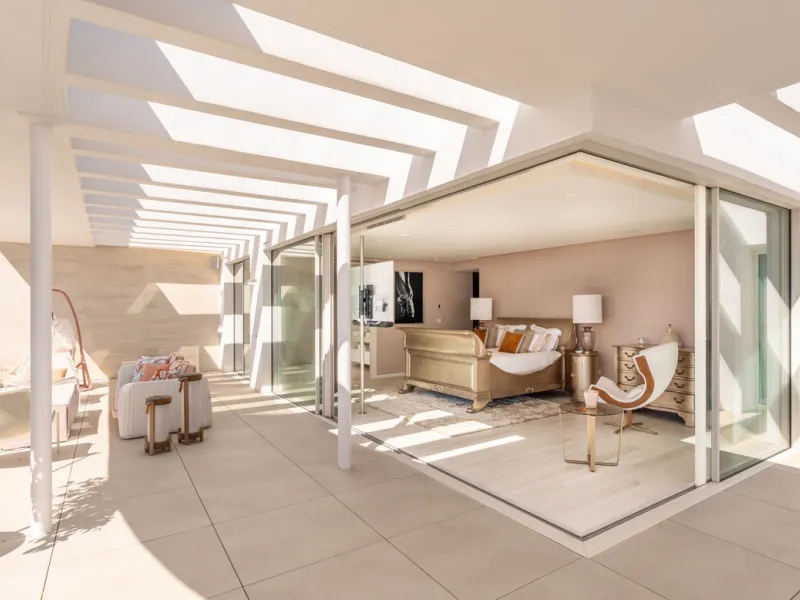 Apartment - Penthouse в продаже в Ojén, Málaga. В доме 3 спален и 3 ванных комнат. Площадь дома 275 м²