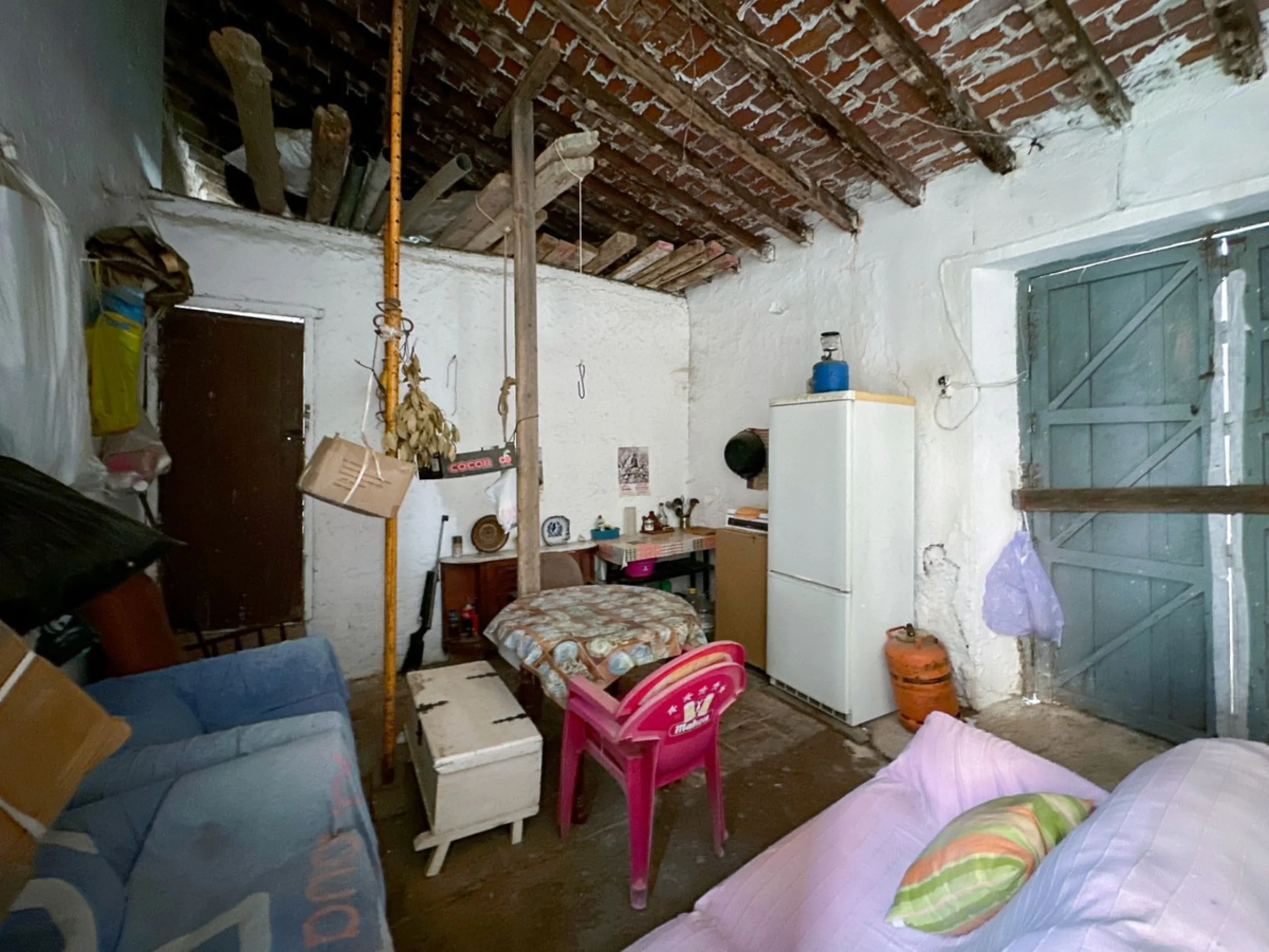 Immerse yourself in the magic of nature and history with this spectacular estate located in the Montes de Málaga Natural Park. Finca Lagar de Tolosa not only offers a unique living experience but also the opportunity to own a piece of Málaga's rich histor