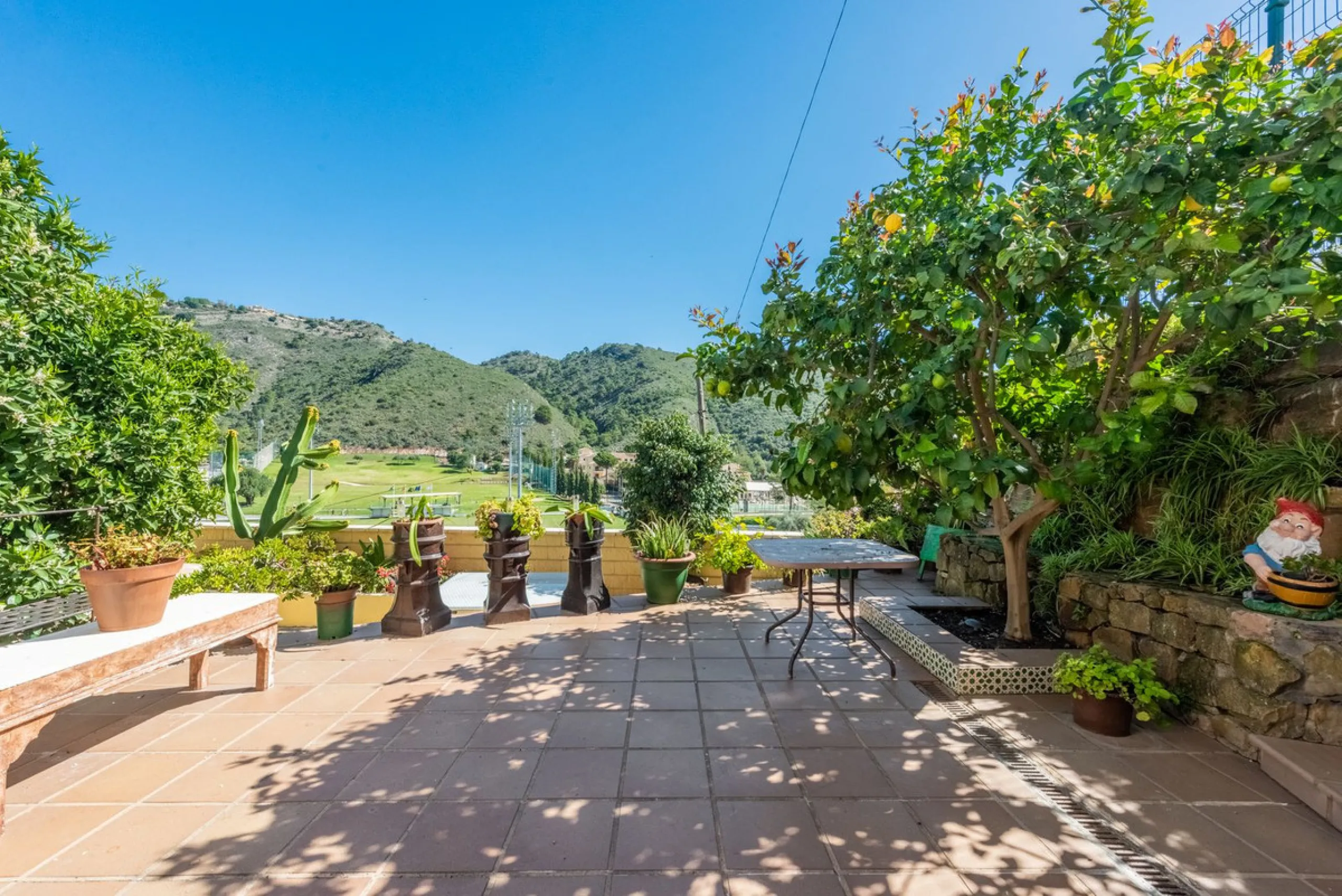 Independent 3-bedroom apartment with a large patio.