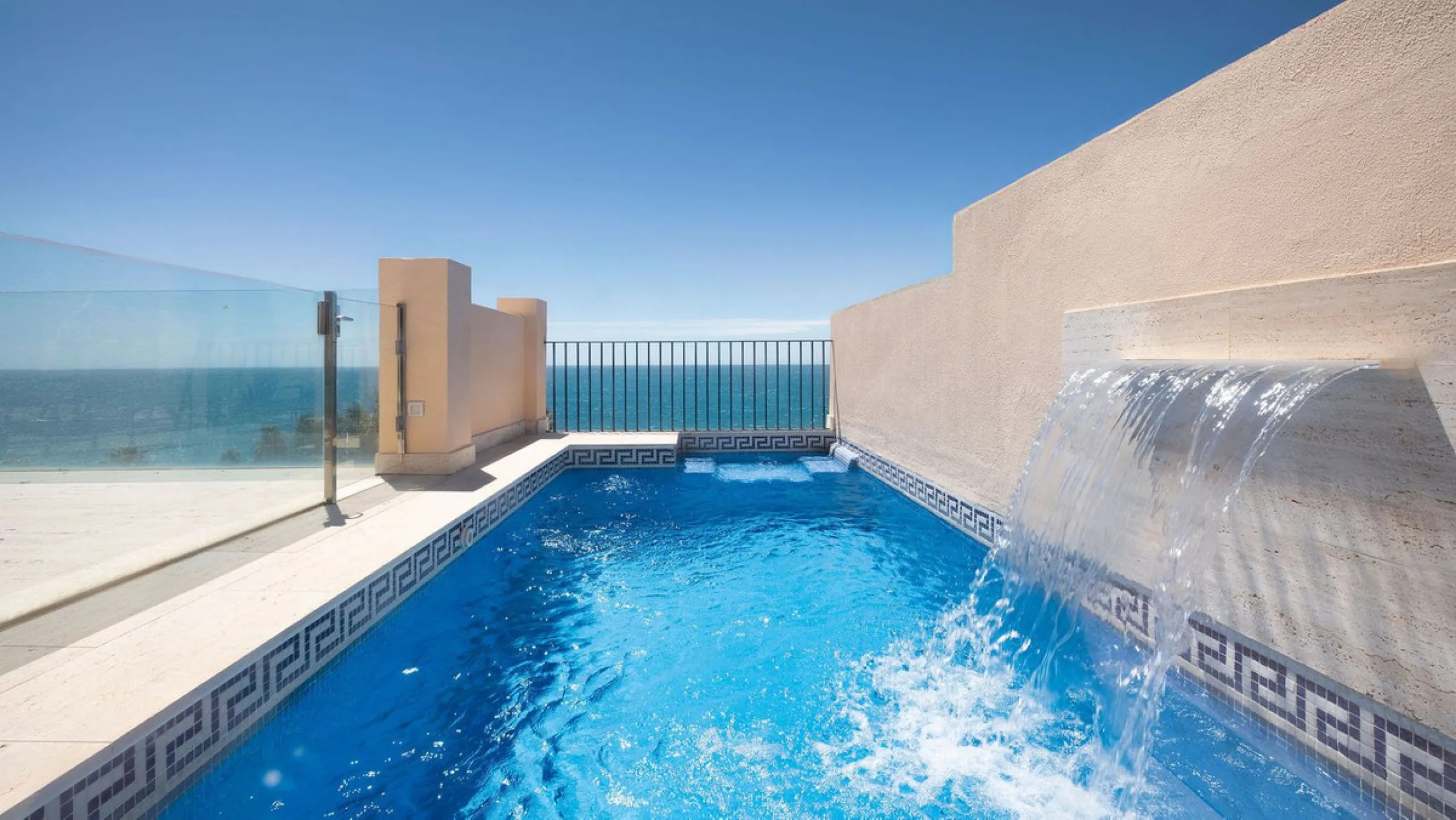 You can not fail to be taken a back by these 360 degree views, a unique Duplex Penthouse which is one of a kind with 6 bedroom suites and completely Frontline with 2 private pools (one heated).