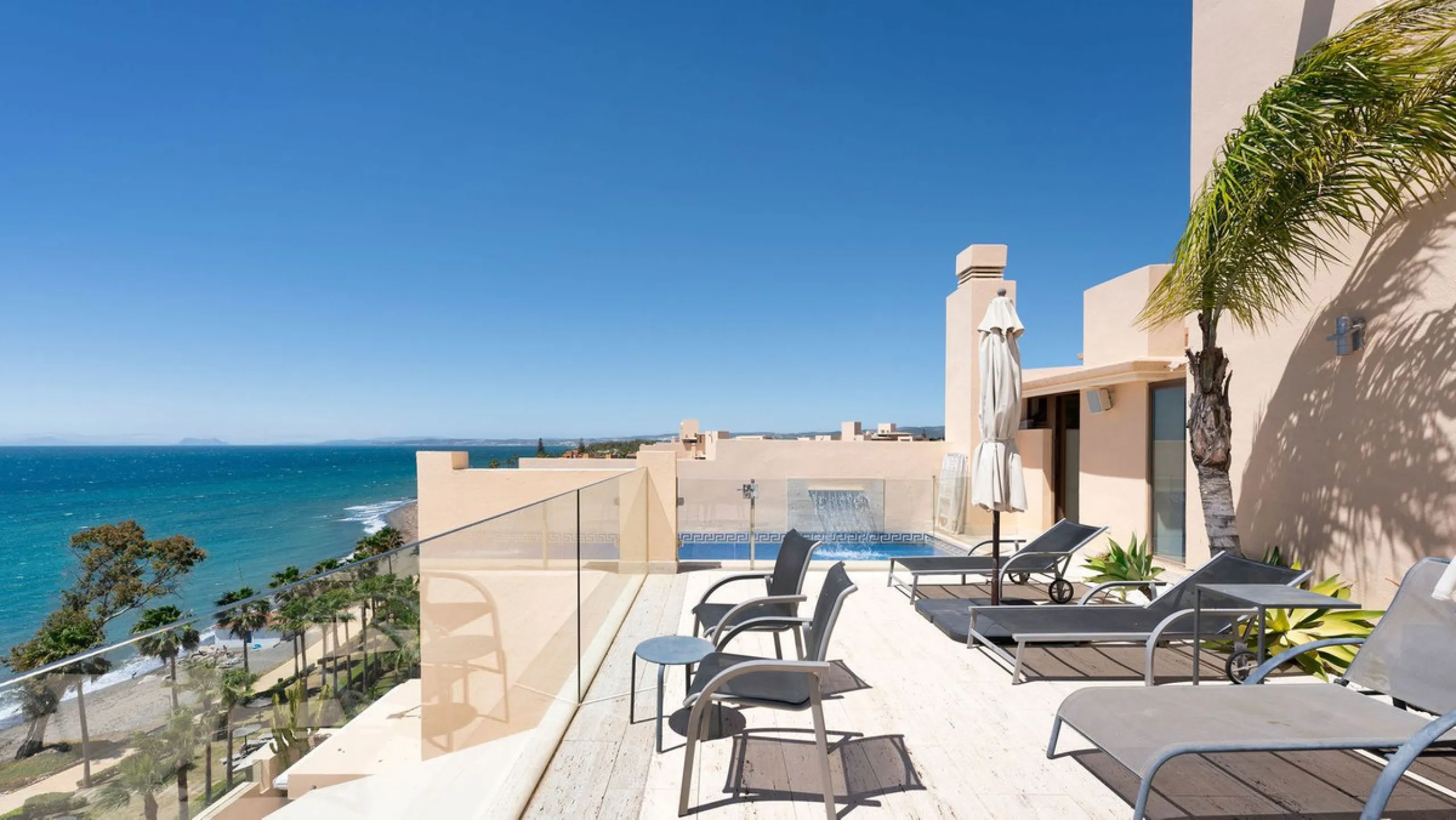 You can not fail to be taken a back by these 360 degree views, a unique Duplex Penthouse which is one of a kind with 6 bedroom suites and completely Frontline with 2 private pools (one heated).