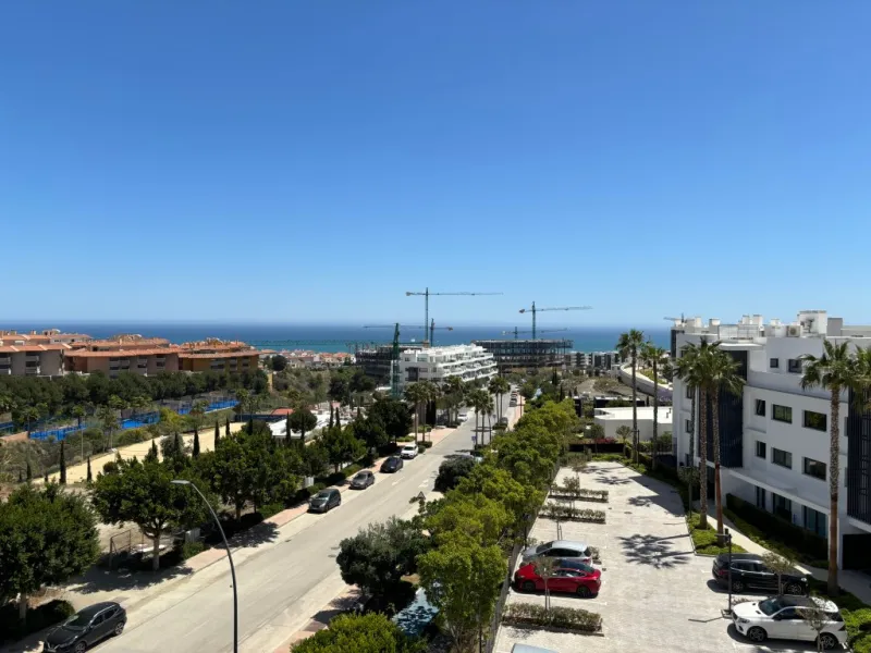 Apartment - Penthouse в продаже в Fuengirola, Málaga. В доме 2 спален и 2 ванных комнат. Площадь дома 133 м²