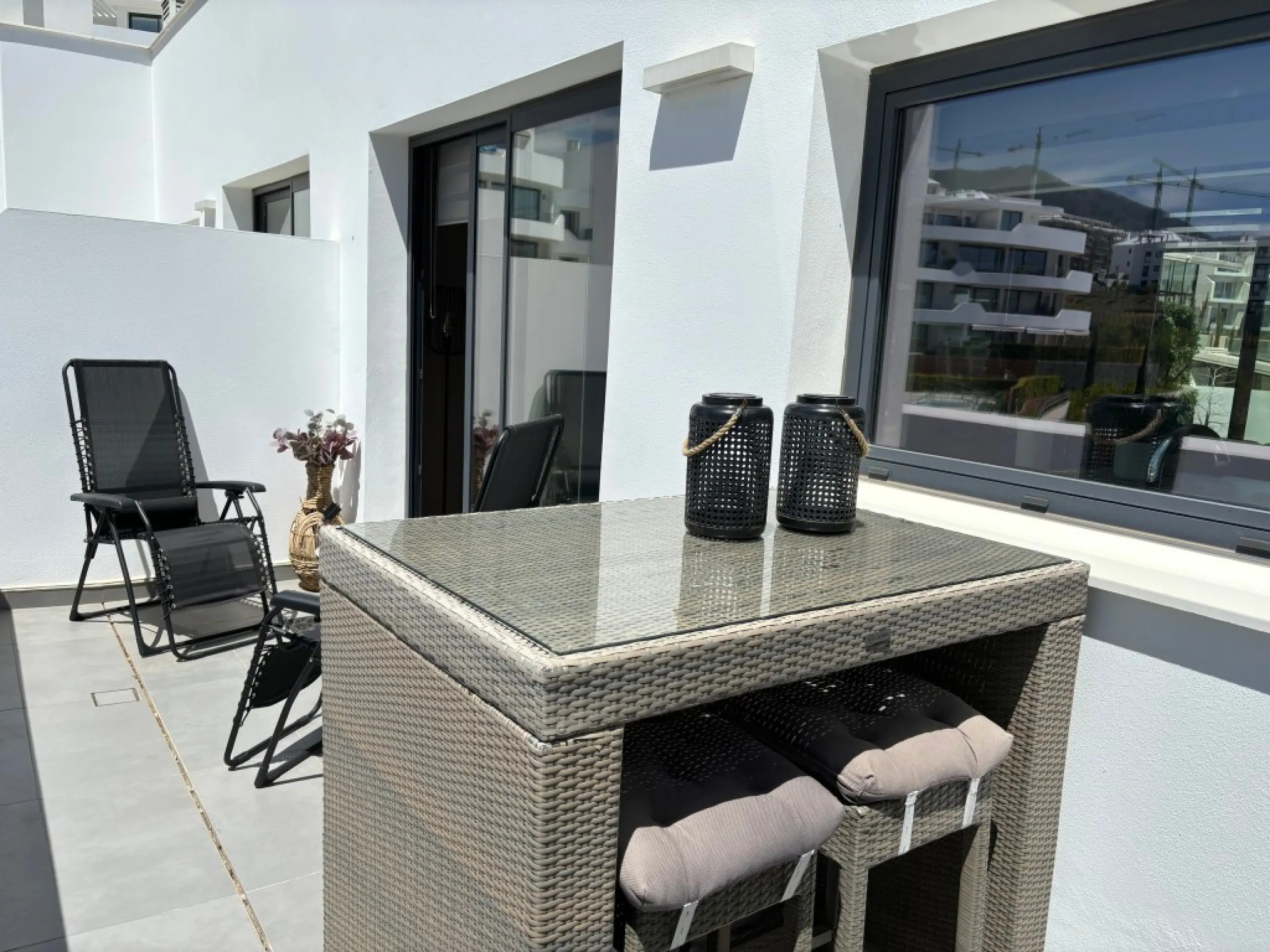 Apartment - Penthouse в продаже в Fuengirola, Málaga. В доме 2 спален и 2 ванных комнат. Площадь дома 133 м²