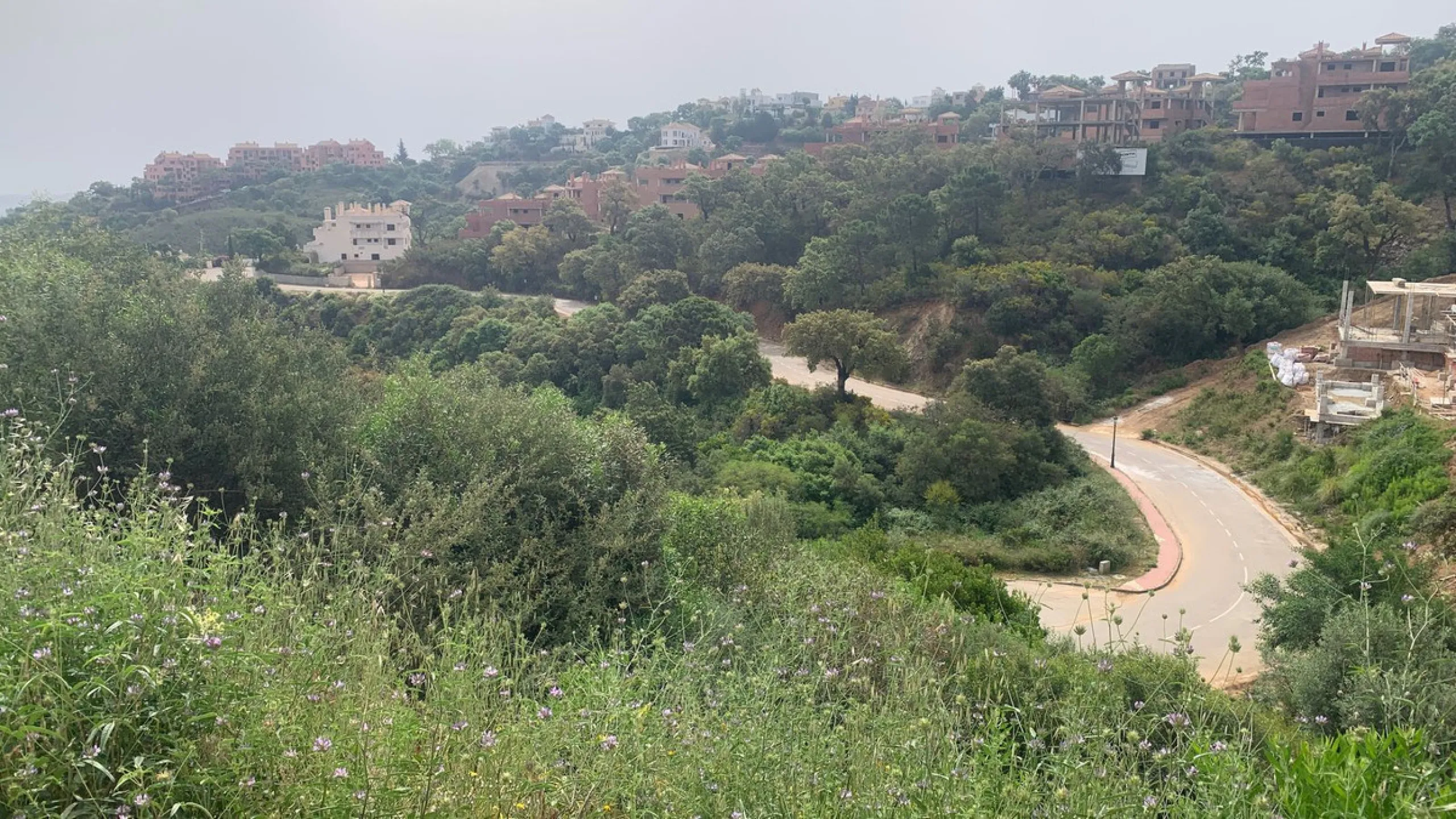 Plot - Residential Plot в продаже в Marbella, Málaga. Площадь участка 1626 м²