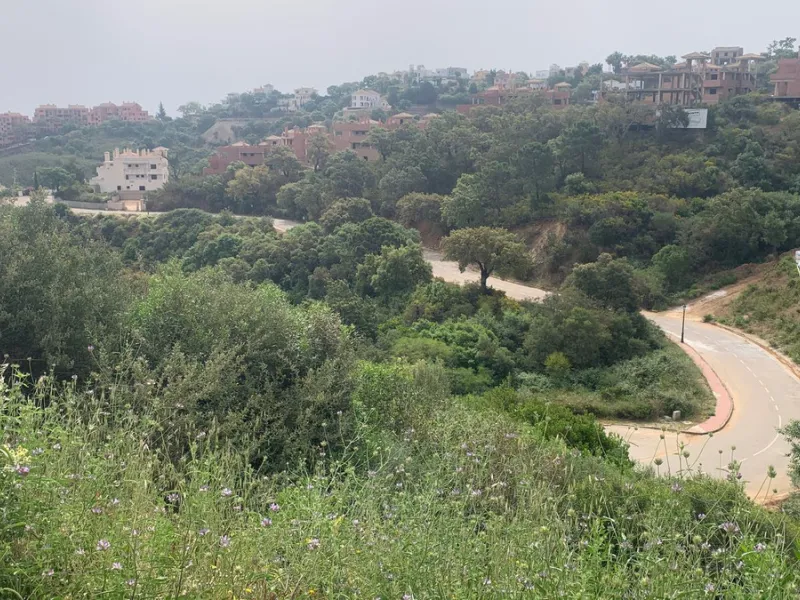 Plot - Residential Plot в продаже в Marbella, Málaga. Площадь участка 1626 м²